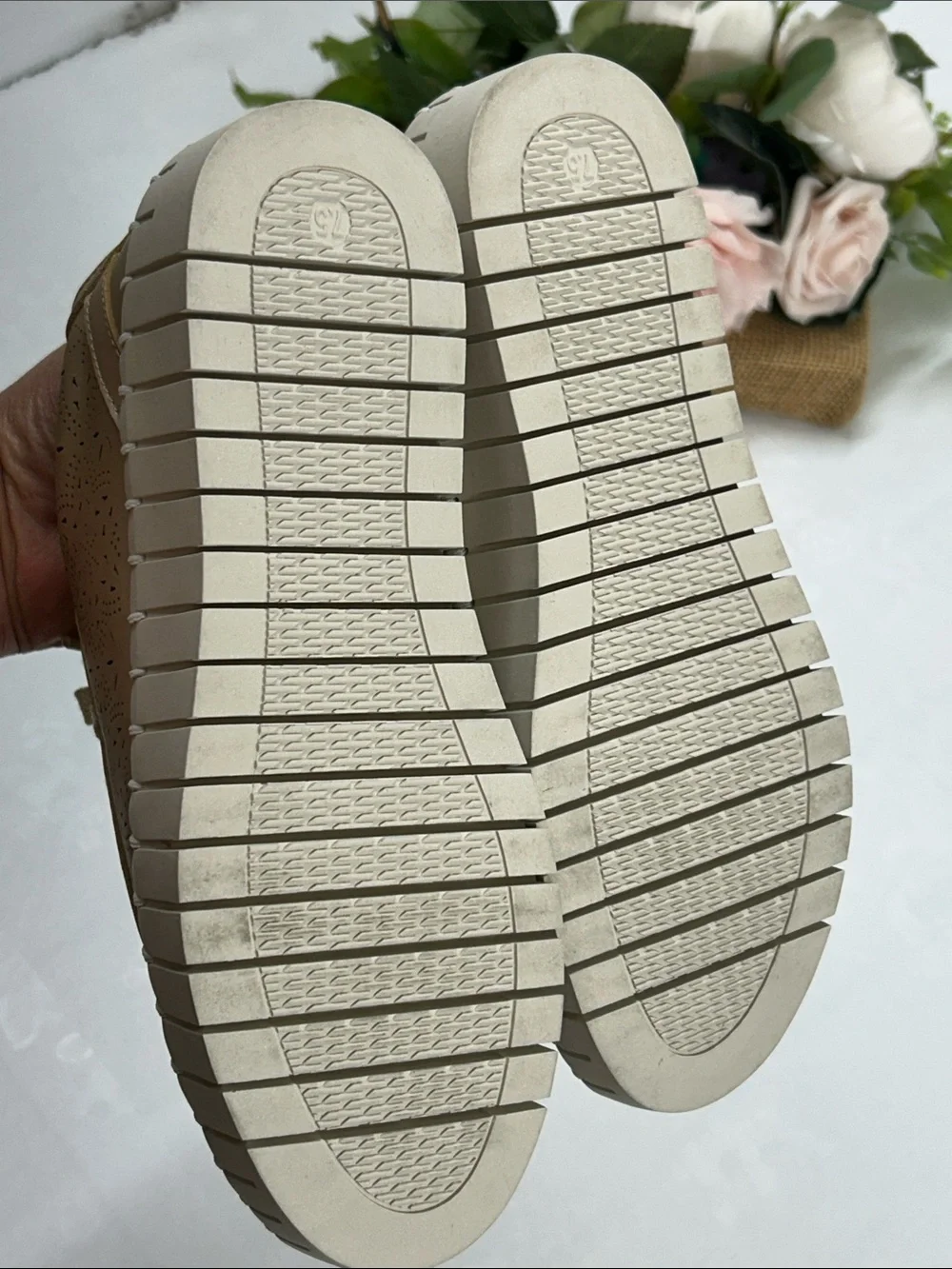 easy street comfortable women